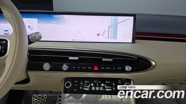 Genesis GV70 2025 — photo 15