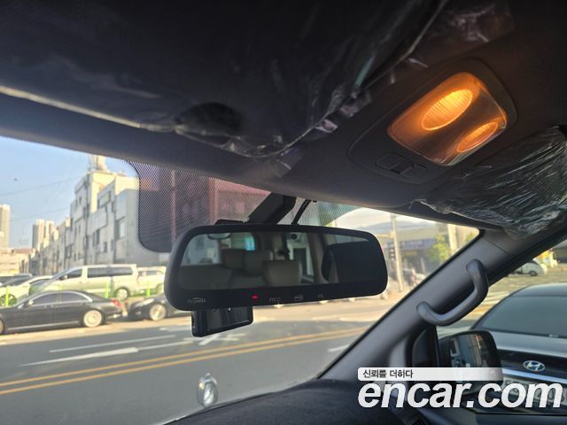 Hyundai Starex 2017 — photo 14
