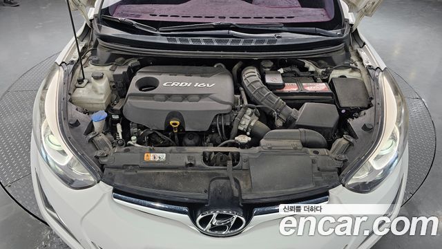Hyundai AVANTE 2014 — photo 6