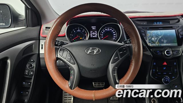 Hyundai AVANTE 2014 — photo 19