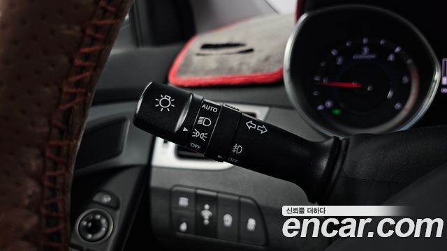 Hyundai AVANTE 2014 — photo 25