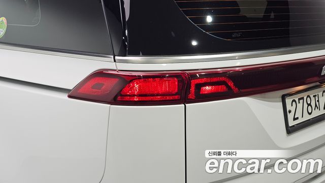 Kia Canival 2023 — photo 9