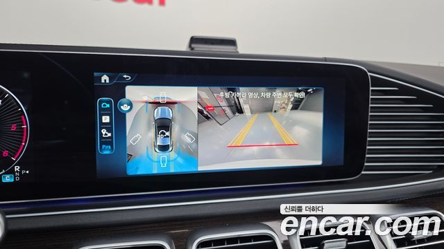 Mercedes-Benz GLE-Class 2026 — photo 17