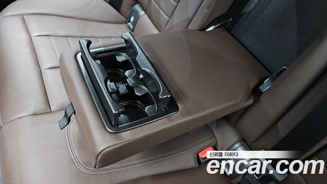 BMW 3-Series 2022 — photo 28
