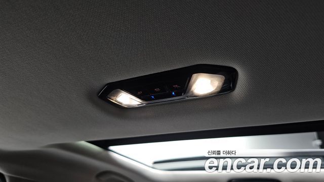 BMW 3-Series 2022 — photo 30