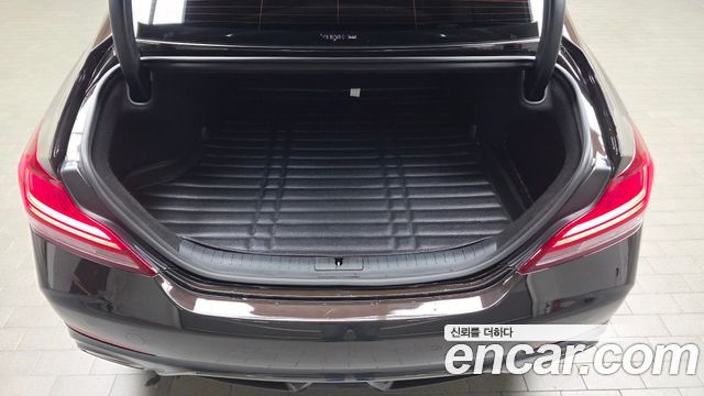 Genesis G70 2018 — photo 22
