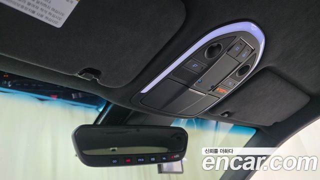 Genesis G70 2018 — photo 23