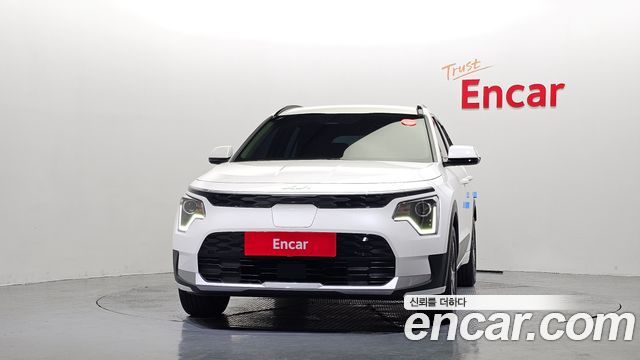 Kia Niro 2023 — photo 3