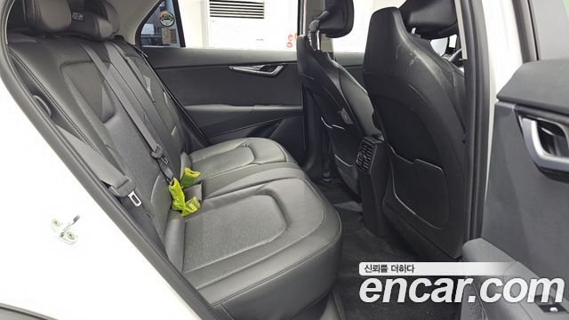 Kia Niro 2023 — photo 17