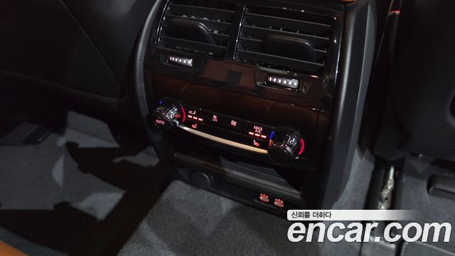 BMW M5 2023 — photo 31