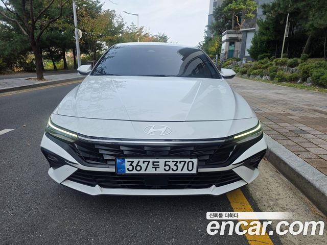 Hyundai AVANTE 2024 — photo 3