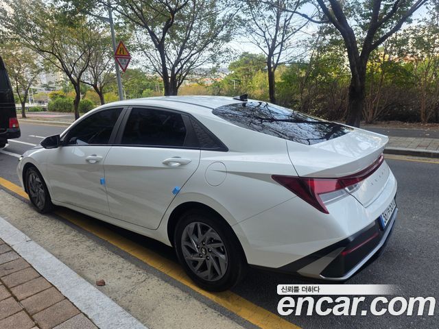Hyundai AVANTE 2024 — photo 5
