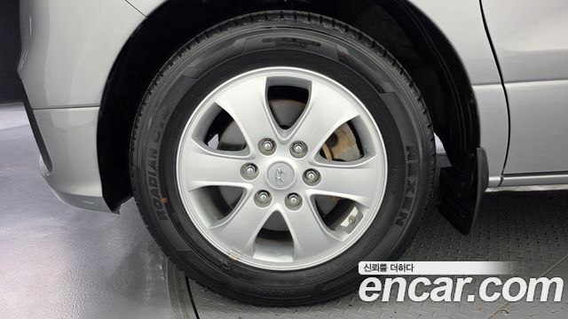 Hyundai Starex 2021 — photo 5