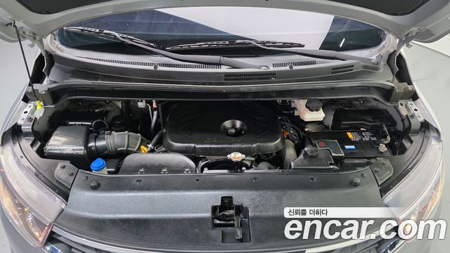 Hyundai Starex 2021 — photo 6