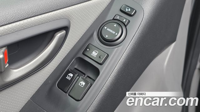 Hyundai Starex 2021 — photo 18