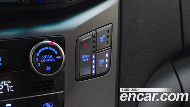 Hyundai Starex 2021 — photo 27