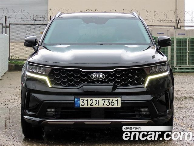 Kia Sorento 2021 — photo 1