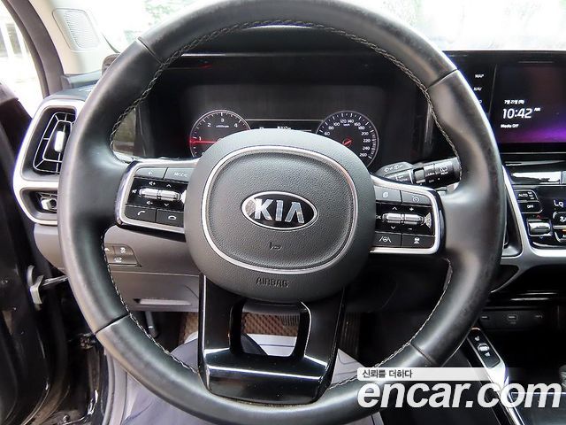 Kia Sorento 2021 — photo 8