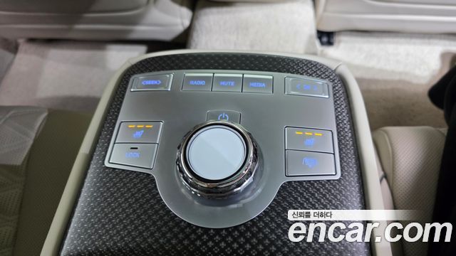 Genesis G80 2025 — photo 25