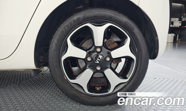 Kia RAY 2016 — photo 7