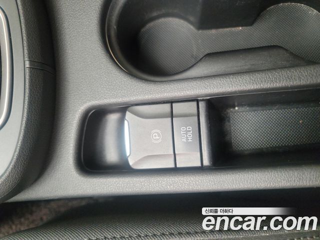 Hyundai Kona 2023 — photo 14