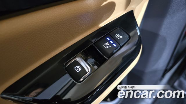 Kia Canival 2023 — photo 27