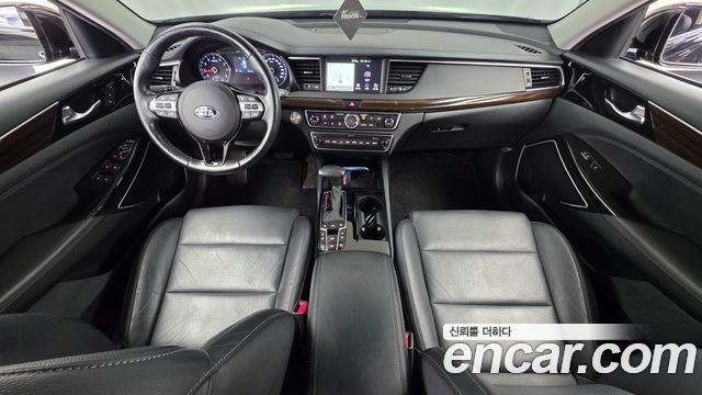 Kia K7 2019 — photo 10