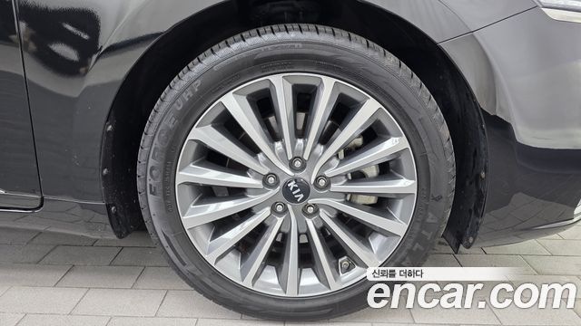 Kia K7 2019 — photo 7