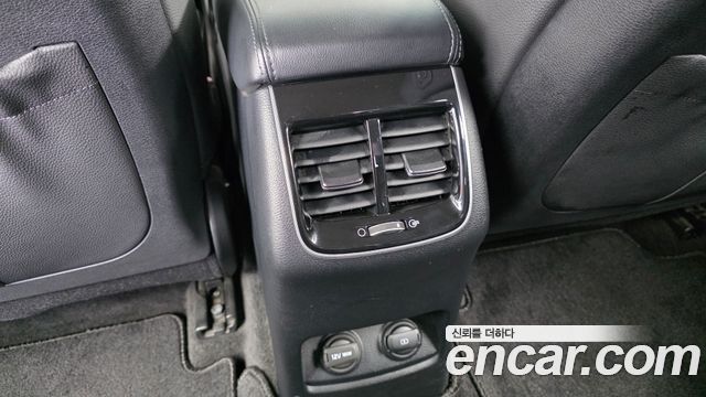 Kia K7 2019 — photo 32