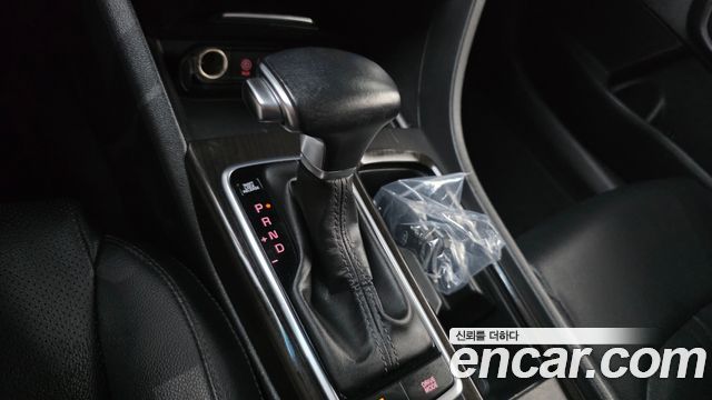 Kia K5 2020 — photo 12