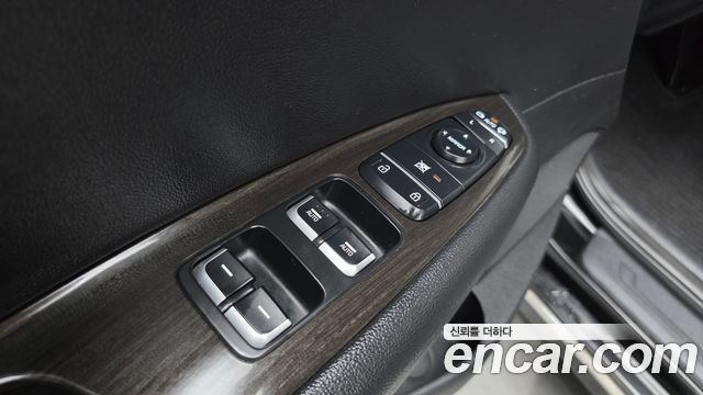 Kia K5 2020 — photo 19