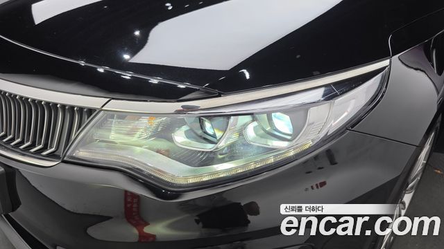 Kia K5 2020 — photo 8