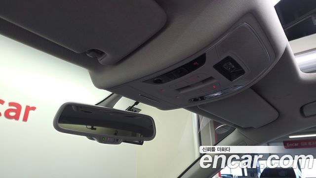 Audi A6 2016 — photo 17