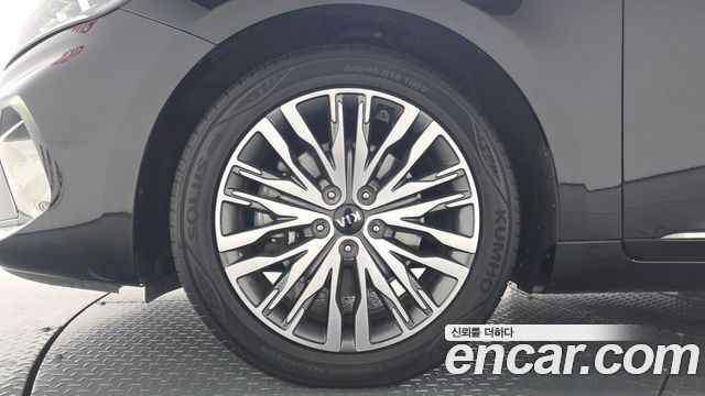 Kia K7 2020 — photo 5