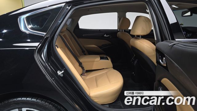 Kia K7 2020 — photo 11