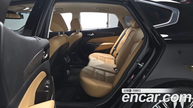 Kia K7 2020 — photo 12