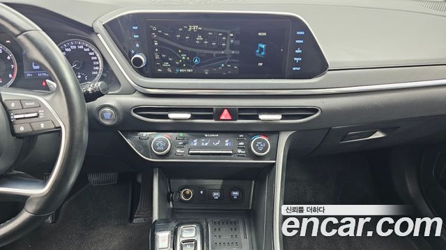 Hyundai Sonata 2020 — photo 13