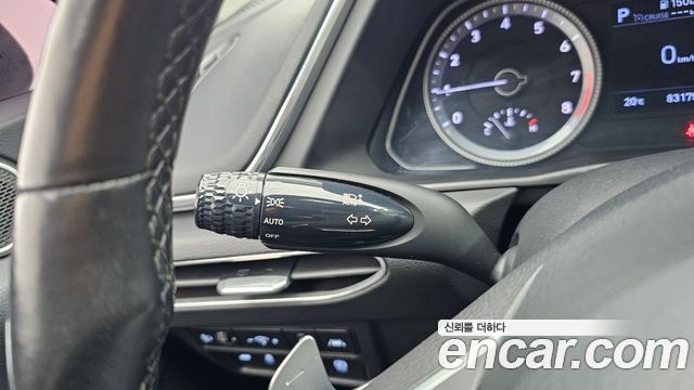 Hyundai Sonata 2020 — photo 17