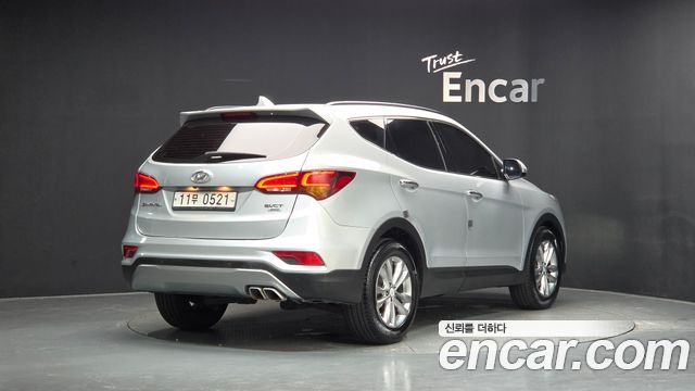 Hyundai Santafe 2016 — photo 2