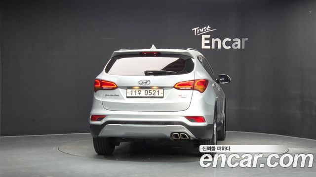 Hyundai Santafe 2016 — photo 4