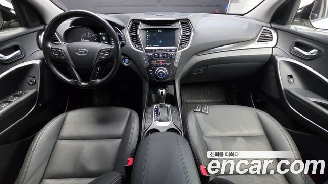 Hyundai Santafe 2016 — photo 10