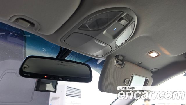 Hyundai Santafe 2016 — photo 24