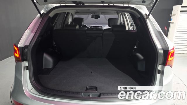 Hyundai Santafe 2016 — photo 26