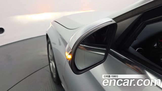 Mercedes-Benz C-Class 2018 — photo 30