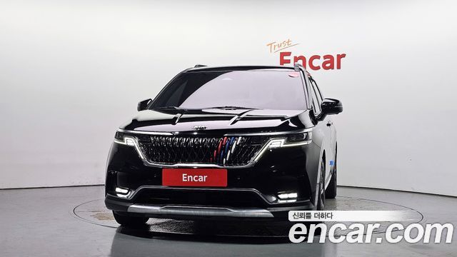 Kia Canival 2021 — photo 3