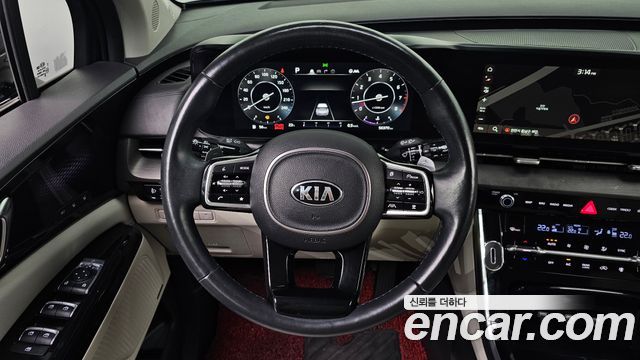 Kia Canival 2021 — photo 20