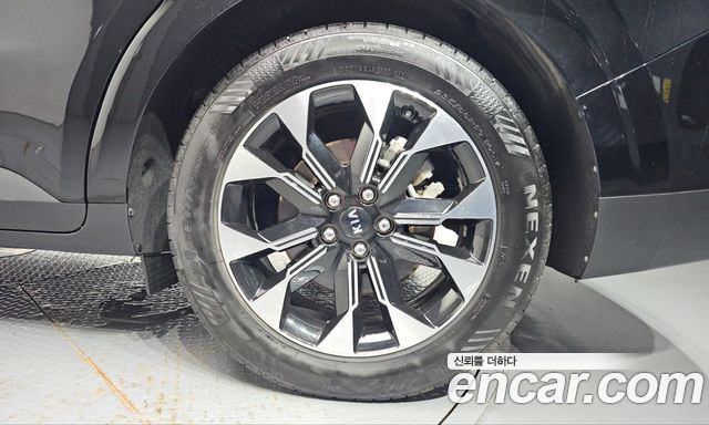 Kia Canival 2021 — photo 7