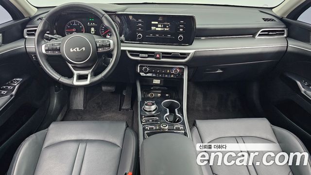 Kia K5 2023 — photo 7