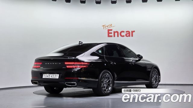 Genesis G80 2022 — photo 2
