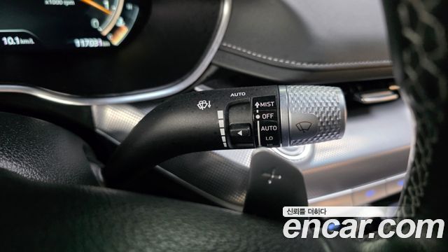 Genesis G80 2022 — photo 30